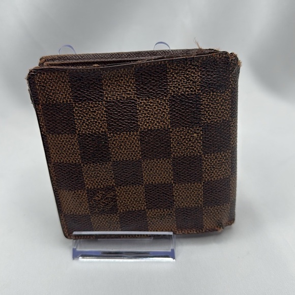 Louis Vuitton Ebene Damier Bi-Fold Marco Wallet Brown | Men’s | Pre-Owned | - Picture 2 of 9